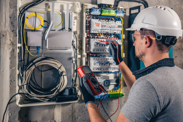 Best Electrical Troubleshooting Services  in Bettendorf, IA